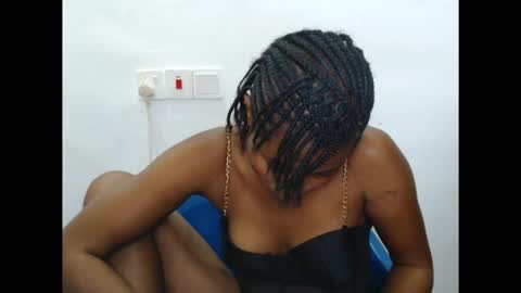 plumnjuicyx online show from October 12, 5:26 pm