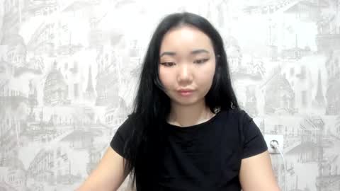 Erica online show from February 8, 6:33 pm