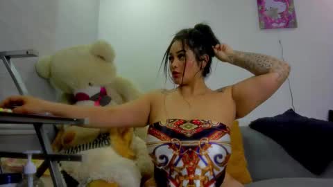 catalina online show from September 17, 6:33 am