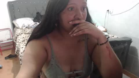 Lily online show from April 9, 2:11 pm