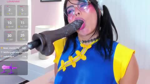 pocahontas_lantina online show from May 16, 4:59 am