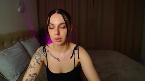 poison_inyour_mind online show from November 12, 8:07 pm