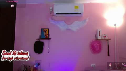 poison_liv online show from May 15, 1:36 pm