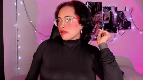 Willow                      Hours 12pm to 630pm Colombian time FRIDAY AND SUNDAY FREE DAYS online show from September 29, 5:51 pm