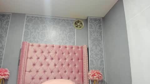 PAOLA or pola online show from January 8, 11:21 am