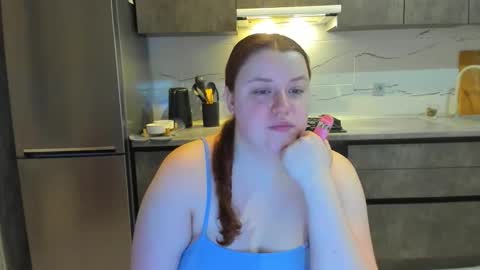 Snapshot of polinasallivan chatting on February 24, 3:20 pm Polina online show from February 24, 3:20 pm