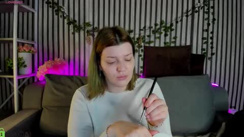 Polly online show from February 12, 1:18 am