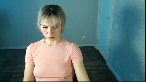 Polly online show from May 26, 3:39 am