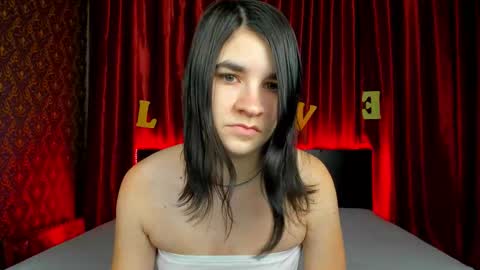 Polly online show from February 14, 8:27 am