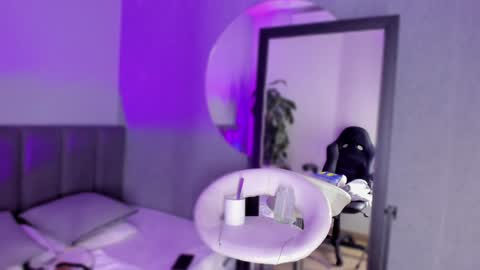 Snapshot of pollybabe_ chatting on February 6, 10:36 am POLLY online show from February 6, 10:36 am