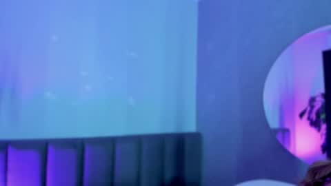 Snapshot of pollybabe_ chatting on December 3, 10:59 am POLLY online show from December 3, 10:59 am