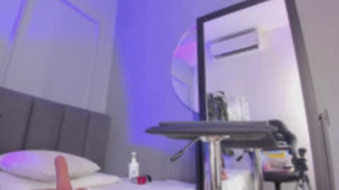 Snapshot of pollybabe_ chatting on September 13, 11:18 am POLLY online show from September 13, 11:18 am