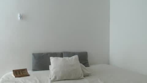 porcelainlux online show from June 13, 5:21 pm