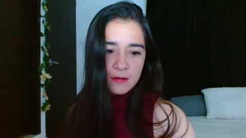 porcelainlux online show from January 14, 5:45 am