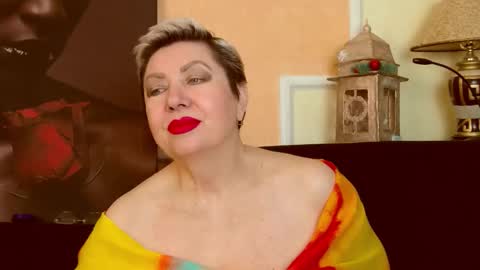 LADY POSH online show from March 19, 9:08 pm