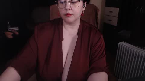 PoshMistres    online show from September 27, 3:14 am