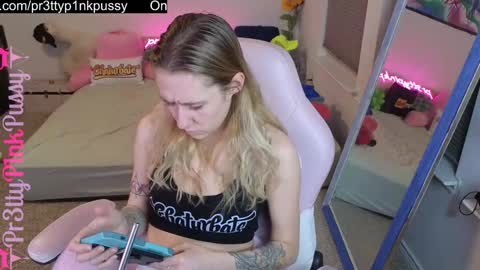 Evangeline Eva Darling online show from January 23, 2:33 am