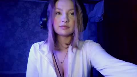 pr_in_cess_ online show from October 6, 9:41 pm