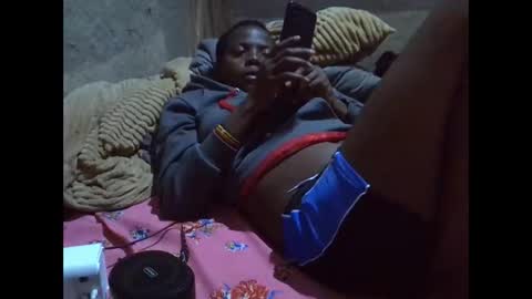 precious_nesh online show from May 22, 7:01 pm