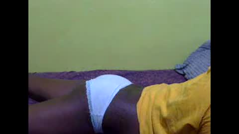 Snapshot of precious_nesh chatting on March 6, 7:10 pm precious_nesh online show from March 6, 7:10 pm