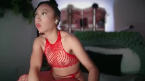 PreeminentJess online show from October 8, 2:05 am