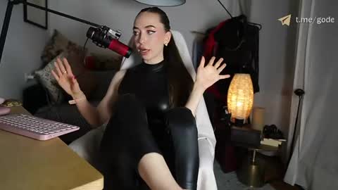 I take a break from streaming  since 17th of Novermber until 1st December online show from May 4, 9:40 pm