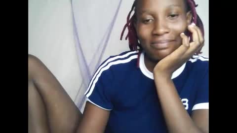 pretty_ass07 online show from May 15, 5:37 pm