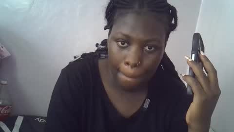 Snapshot of pretty_barbz chatting on March 2, 3:20 pm pretty_barbz online show from March 2, 3:20 pm
