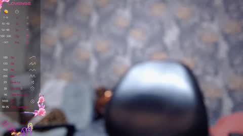 pretty_cristal22 online show from May 7, 12:42 pm
