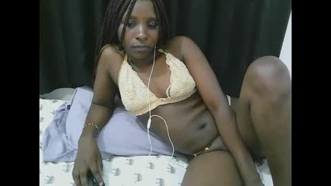 pretty online show from May 16, 2:14 am