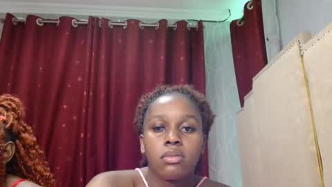 Pretty online show from April 2, 4:26 pm