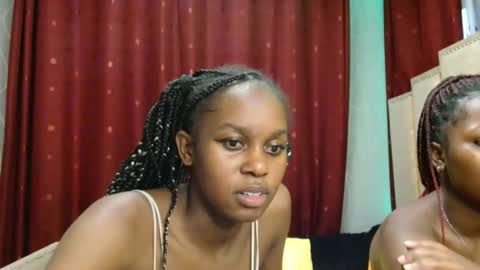 Pretty online show from March 13, 3:52 am