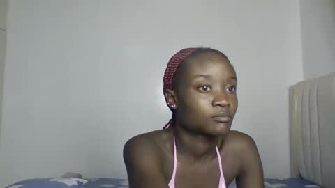 pretty luv1 online show from March 21, 9:36 am