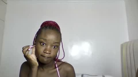 pretty luv1 online show from March 17, 9:35 am