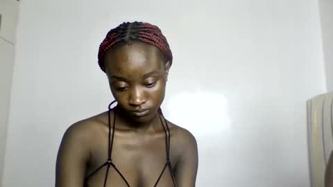 pretty luv1 online show from March 20, 10:20 am