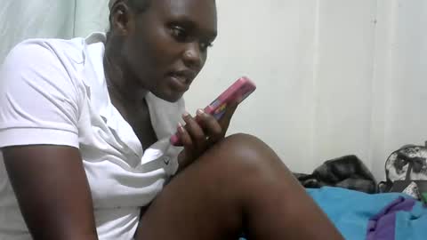 pretty_melan online show from May 17, 5:56 pm