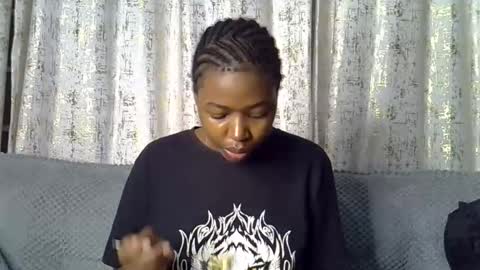 pretty_petite24 online show from March 30, 9:36 pm