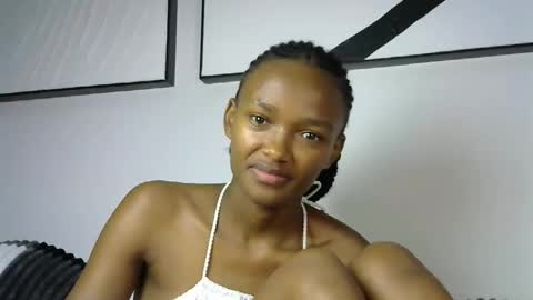 Pretty doll online show from March 30, 11:37 pm