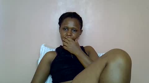 pretty_saddy online show from May 21, 11:30 am