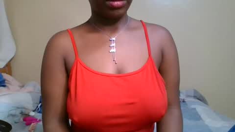 pretty_shila online show from October 21, 10:41 am