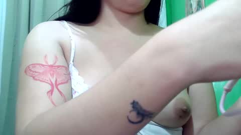 pretty stela online show from January 27, 11:33 pm
