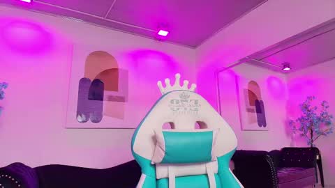 pretty_sweeeet online show from February 19, 9:58 pm