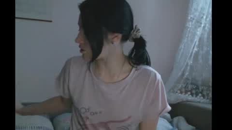 Bella online show from December 29, 5:21 am