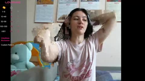 Bella online show from December 11, 7:42 am