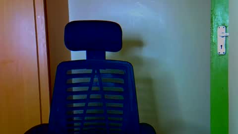 prettycandy0 online show from May 22, 12:41 am