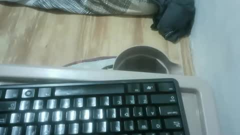 prettyjhona online show from April 9, 6:13 pm