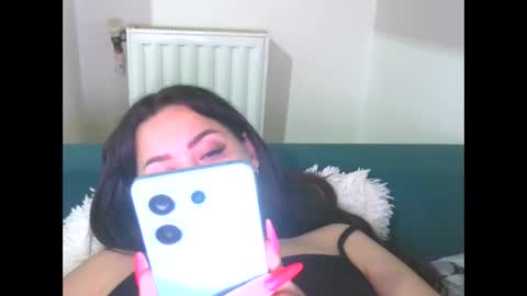 prettyjulliette online show from April 30, 8:47 pm