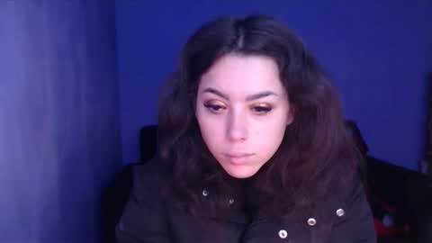 prettyjulliette online show from January 15, 10:38 am