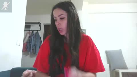 prettyjulliette online show from April 29, 8:03 pm