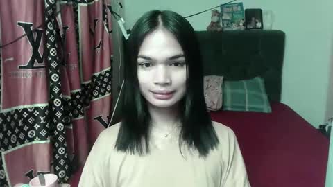 prettykhelcy online show from May 27, 10:45 am